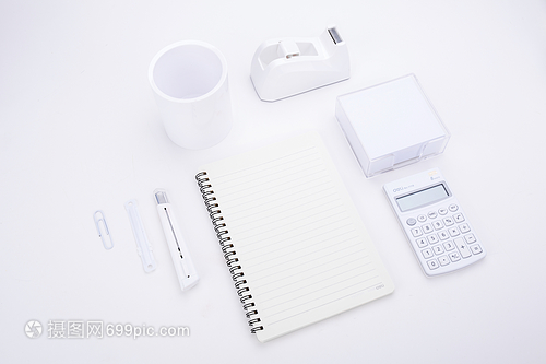 創新桌面文具，提升辦公效率與美學享受